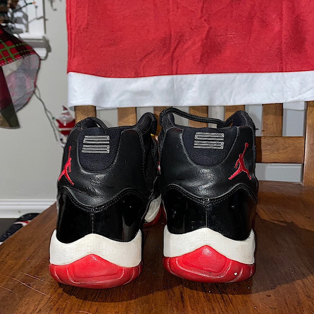 Air Jordan Retro 11 bred 2001 size 10.5